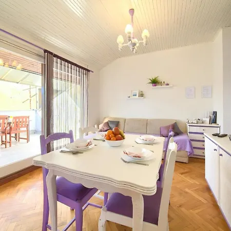 Guest house Lavandula